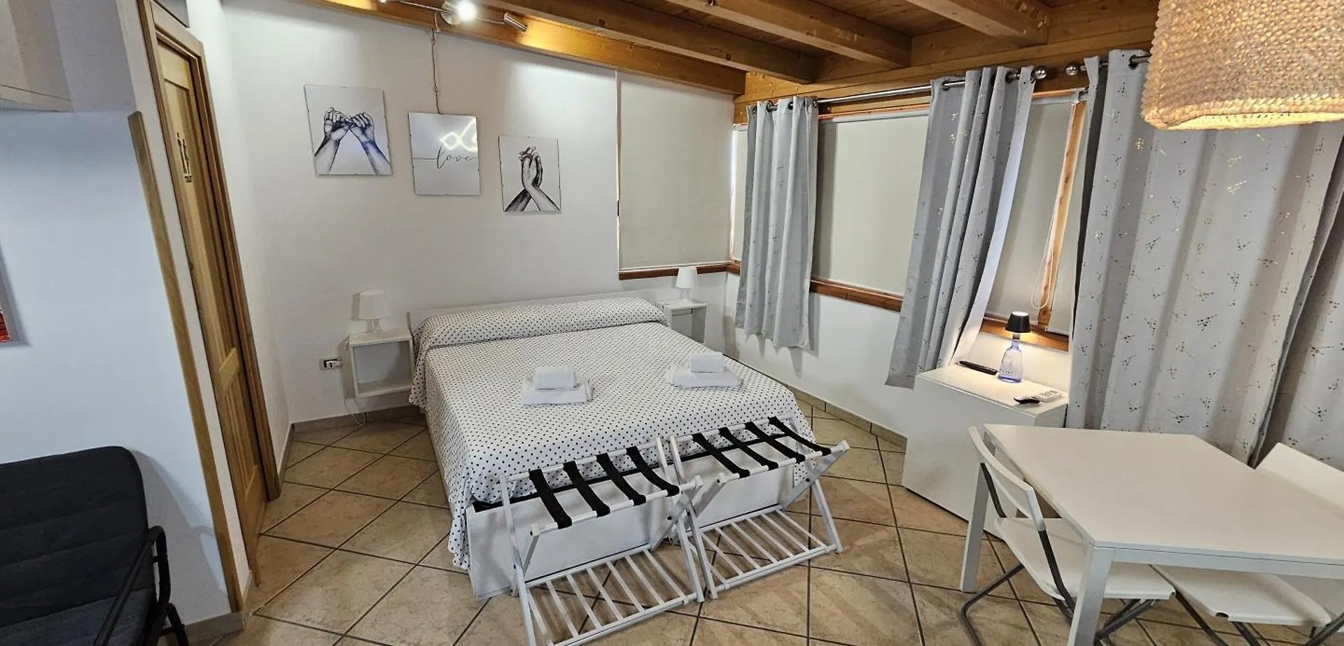 House Center Licia Villa Capo d'Orlando 0*,